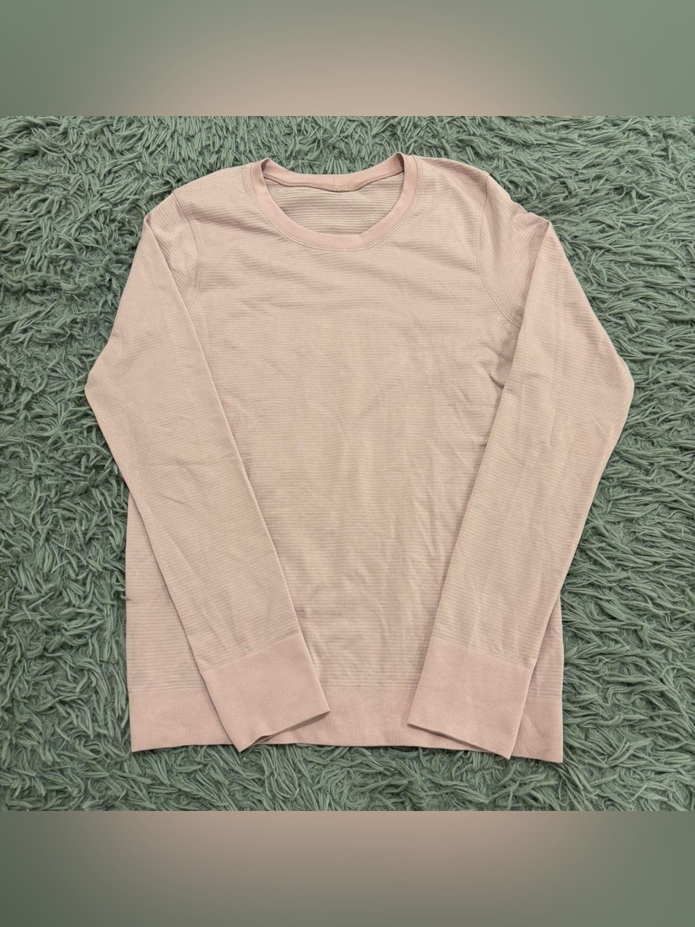 Lululemon Women's Swiftly Tech Long Sleeve Blush Pink Shirt Crew Neck Athleisure